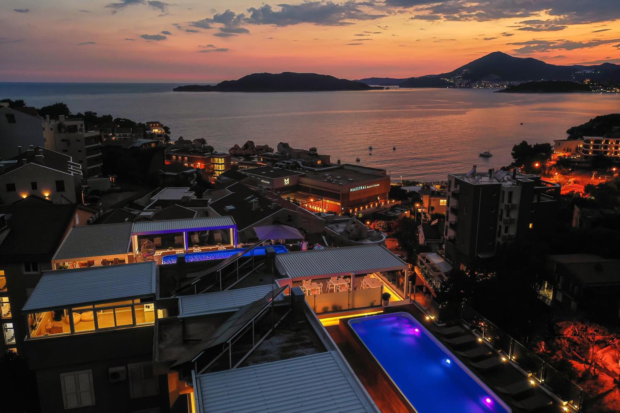 Vujanovic Apartments Sveti Stefan Extérieur photo