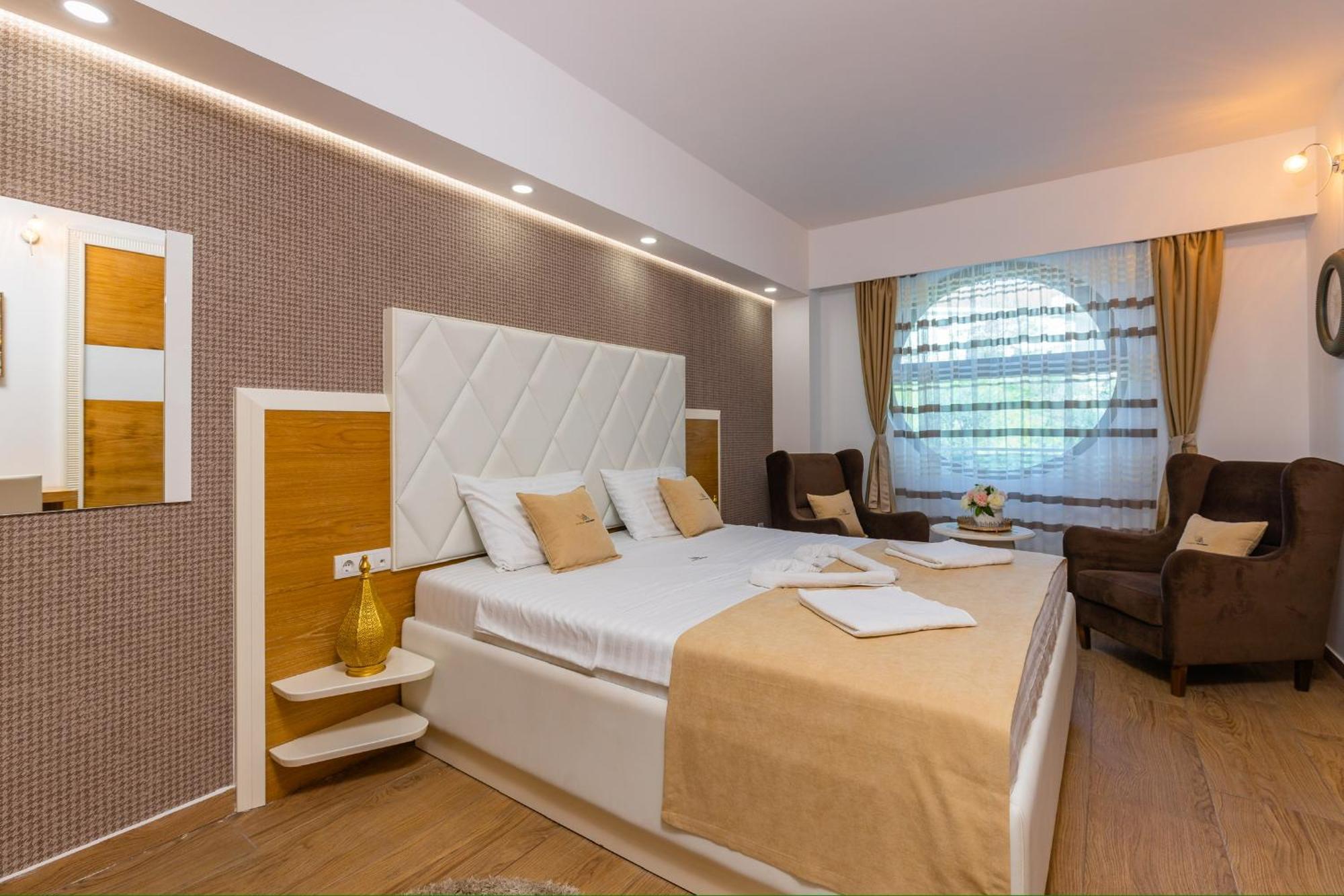 Vujanovic Apartments Sveti Stefan Extérieur photo